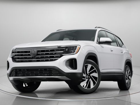 Used 2024 Volkswagen Atlas SE FWD image 10
