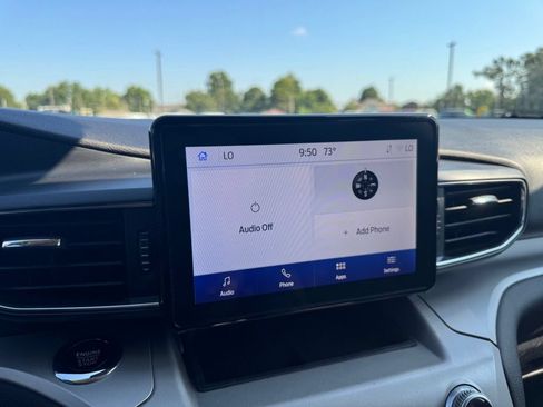 Used 2023 Ford Explorer XLT w/ Equipment Group 202A AWD/4WD image 10