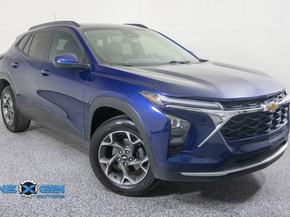 Used 2024 Chevrolet Trax LT w/ LT Convenience Package