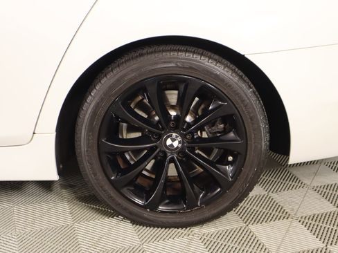 Used 2015 BMW 528i Sedan image 18