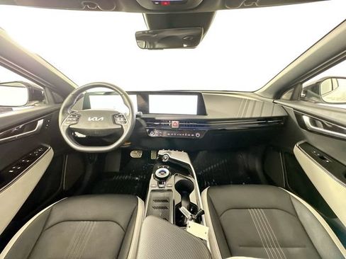 Used 2024 Kia EV6 GT-Line AWD/4WD image 3