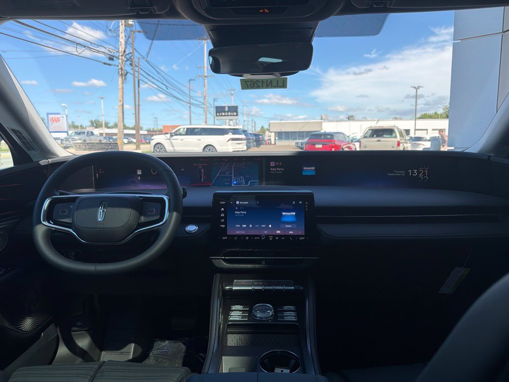New 2026 Lincoln Nautilus Reserve AWD/4WD image 10