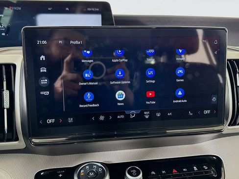 Used 2025 Ford Expedition Active image 54