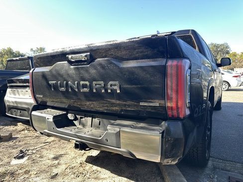 Used 2022 Toyota Tundra Limited image 2