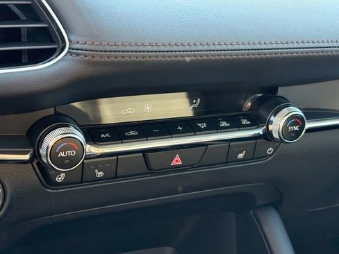 New 2026 MAZDA MAZDA3 2.5 Turbo Sedan w/Premium Plus image 19