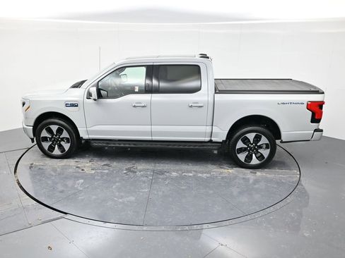 Used 2024 Ford F150 Lightning Platinum image 47