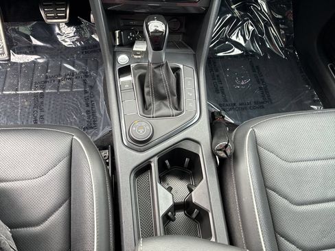 Used 2024 Volkswagen Tiguan SEL R-Line AWD/4WD image 14