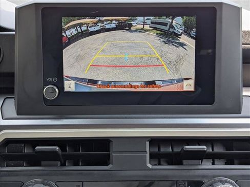 Used 2025 Toyota Tacoma TRD Off-Road w/ TRD Off Road Upgrade Package AWD/4WD image 12
