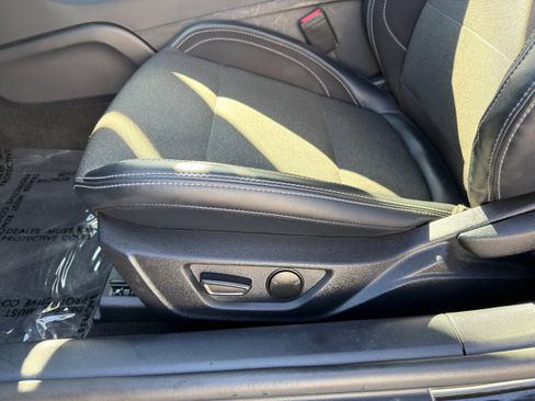 Used 2024 Ford Mustang Coupe image 19