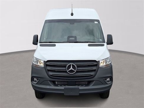 New 2026 Mercedes-Benz Sprinter 3500 image 2