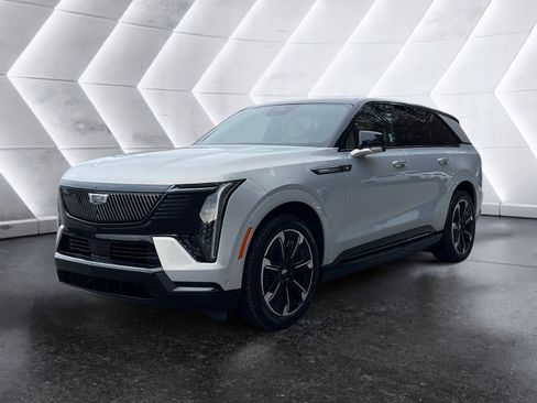 Used 2025 Cadillac Escalade IQ Sport 2 image 2