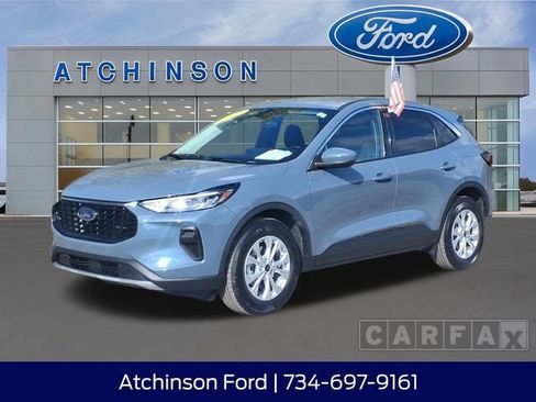 Certified 2023 Ford Escape Active w/ Tech Pack #2 image 1
