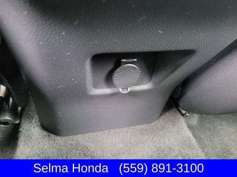 Used 2024 Toyota RAV4 LE image 10