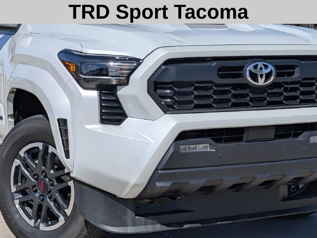 Used 2024 Toyota Tacoma TRD Sport w/ TRD Sport Upgrade Package AWD/4WD image 3