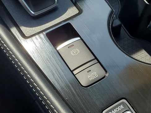 Certified 2023 Nissan Rogue SL w/ SL Premium Package image 25