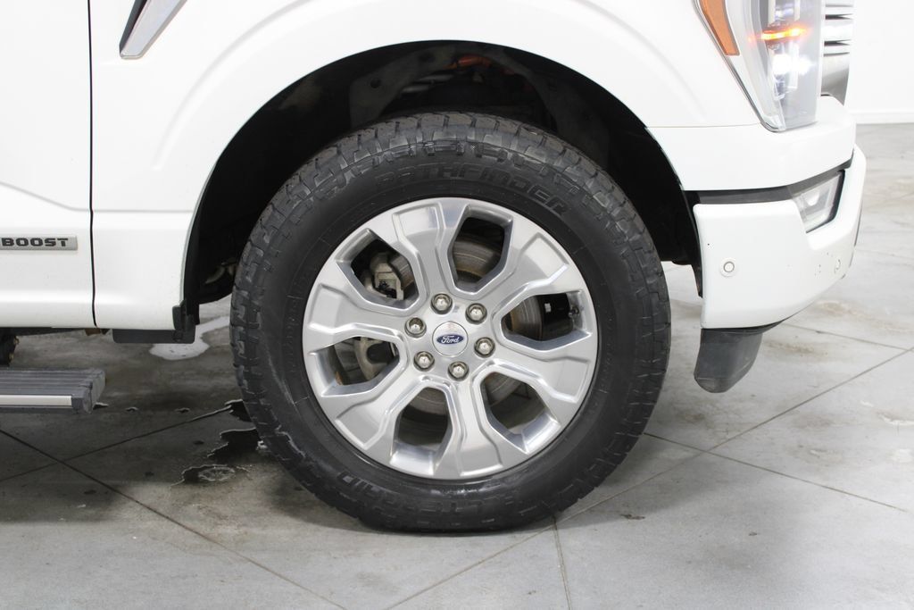 Used 2022 Ford F150 Platinum w/ Equipment Group 701A High AWD/4WD image 17