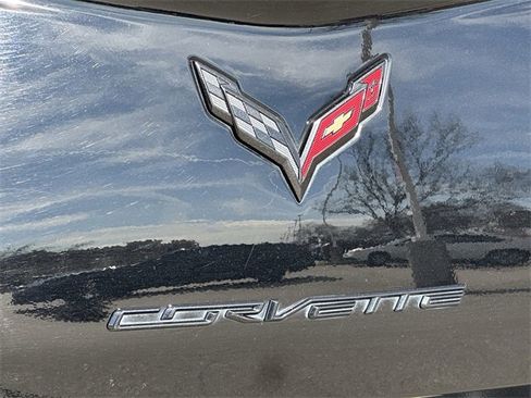 Used 2019 Chevrolet Corvette Stingray Coupe w/ Battery Protection Package image 6