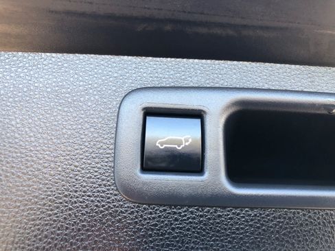 Used 2021 Toyota Highlander Platinum AWD/4WD image 26