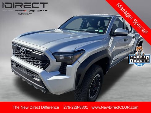 Used 2024 Toyota Tacoma TRD Off-Road image 1