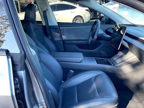Used 2025 Tesla Model 3 Long Range image 10
