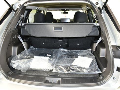 New 2026 Mitsubishi Outlander ES AWD/4WD image 16