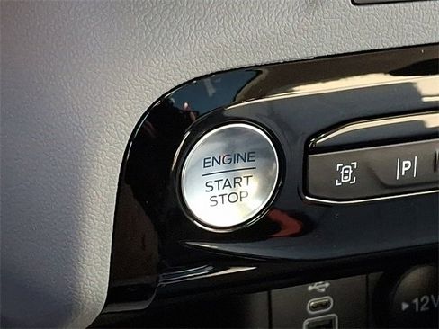 New 2026 Ford Escape Platinum w/ Premium Technology Package image 17