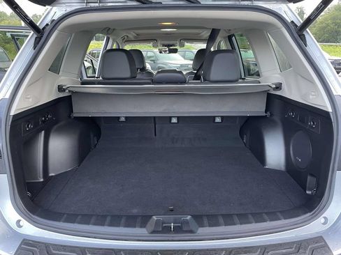 Used 2020 Subaru Forester Limited w/ Popular Package #3 AWD/4WD image 32