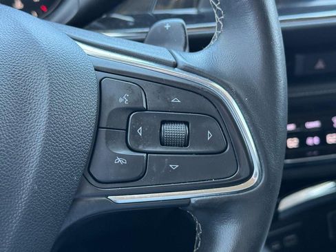 Used 2023 Buick Envision Preferred w/ Premium Seat Package AWD/4WD image 17