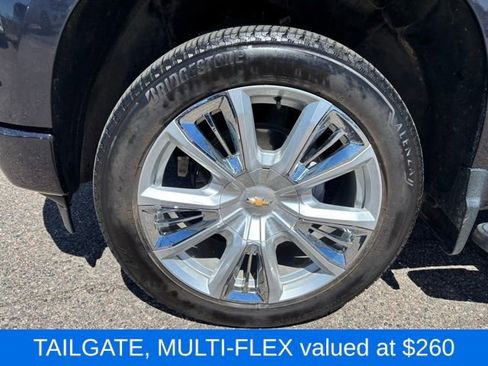 Used 2024 Chevrolet Silverado 1500 High Country w/ Technology Package AWD/4WD image 11