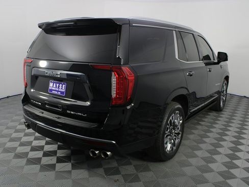 Used 2023 GMC Yukon Denali Ultimate image 32