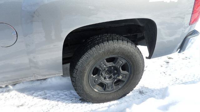 Used 2008 Chevrolet Silverado 1500 LT w/ Power Pack Plus AWD/4WD image 6