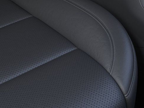 New 2025 GMC Sierra 2500 SLT w/ SLT Premium Package image 21