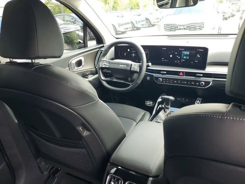 New 2026 Kia Sorento SX image 17
