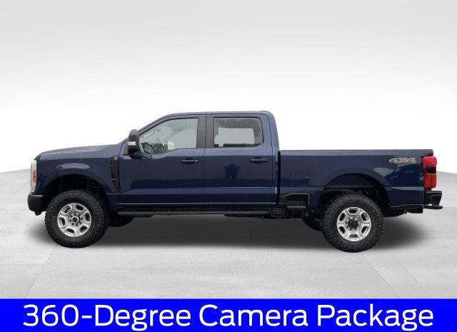 New 2027 Ford F350 XL w/ XL Off-Road 35" Tire Pakckage AWD/4WD image 2