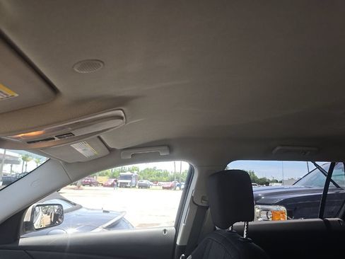 Used 2014 GMC Terrain SLE FWD image 8