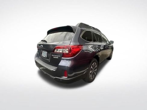 Used 2017 Subaru Outback 2.5i Limited AWD/4WD image 5