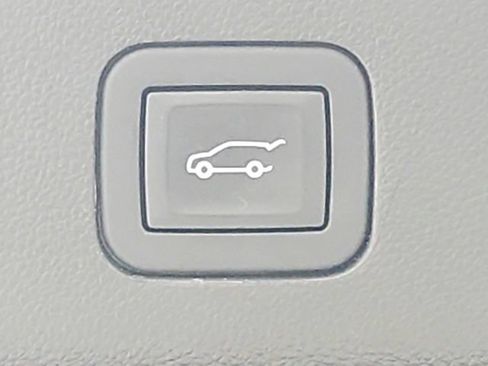 Used 2025 GMC Yukon Denali AWD/4WD image 56