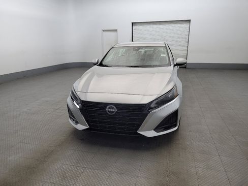 Used 2023 Nissan Altima 2.5 SV image 15