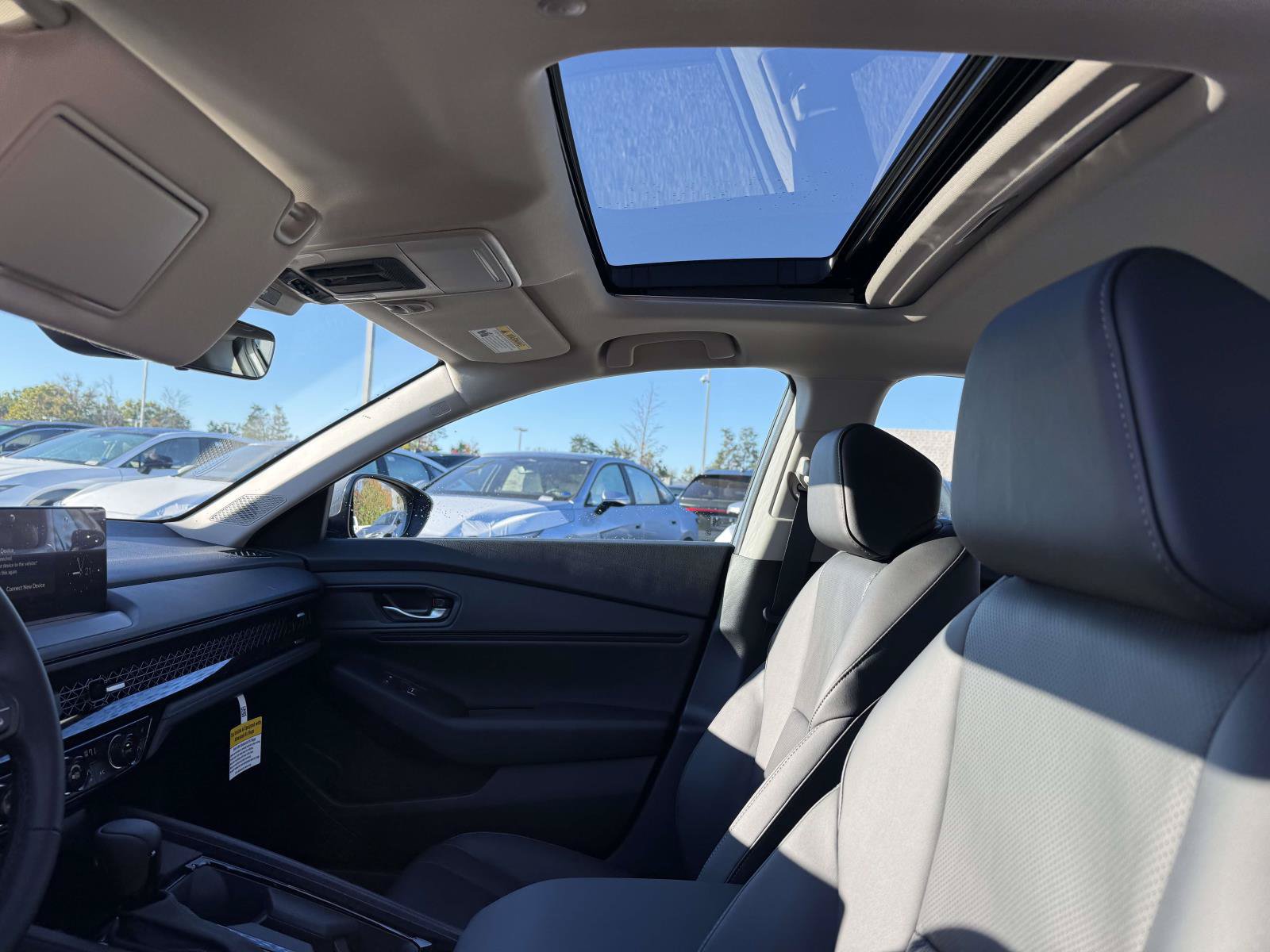 New 2026 Honda Accord Hybrid EX-L image 16