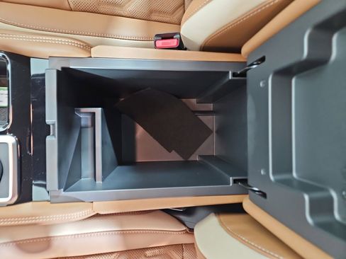 New 2026 Nissan Pathfinder Platinum image 26