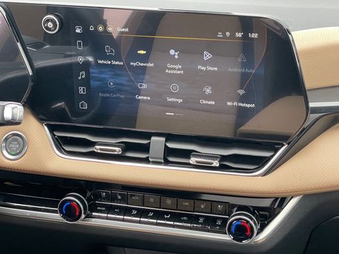 New 2026 Chevrolet Equinox ACTIV w/ Convenience Package III image 16