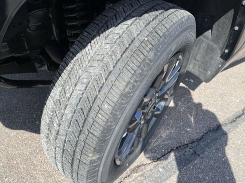 New 2026 Toyota Tundra Platinum AWD/4WD image 10