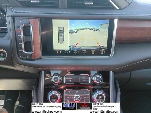 Used 2023 GMC Yukon Denali Ultimate image 19