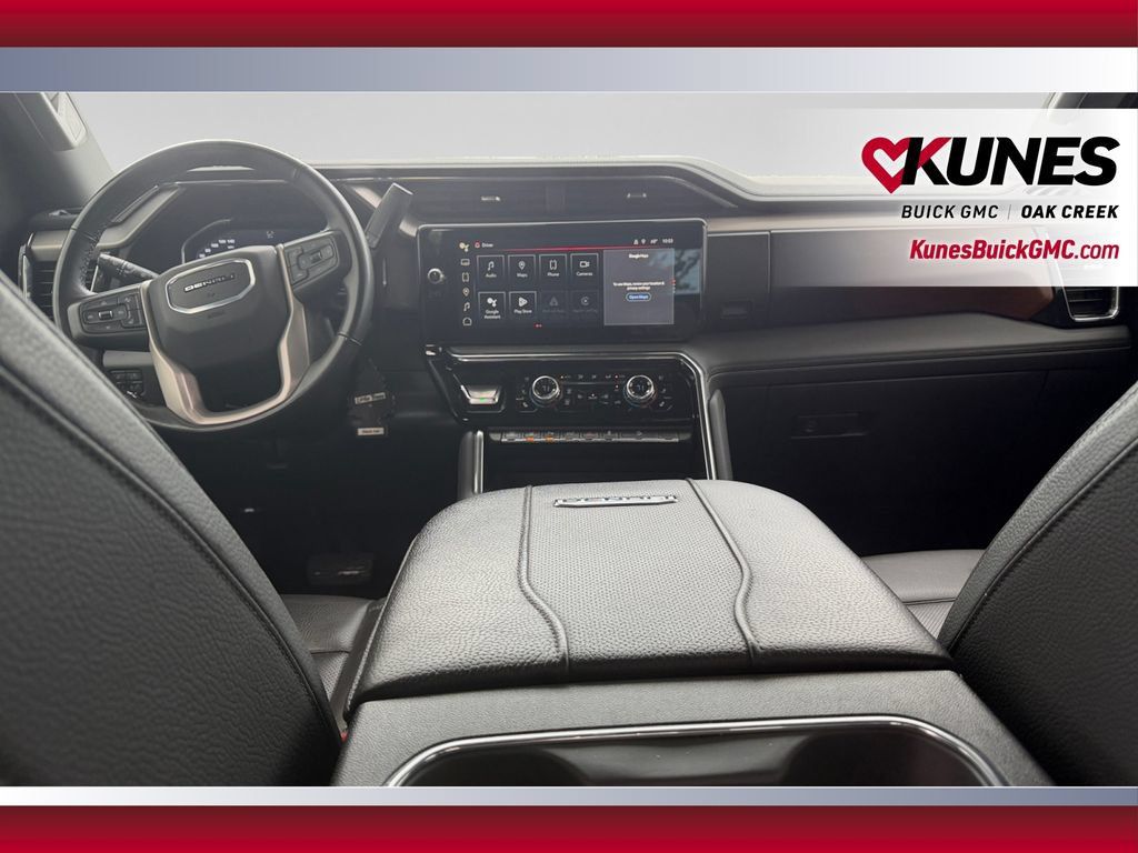Used 2025 GMC Sierra 2500 Denali w/ Denali Reserve Package AWD/4WD image 25
