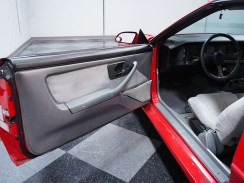 Used 1989 Pontiac Firebird Trans Am RWD image 28