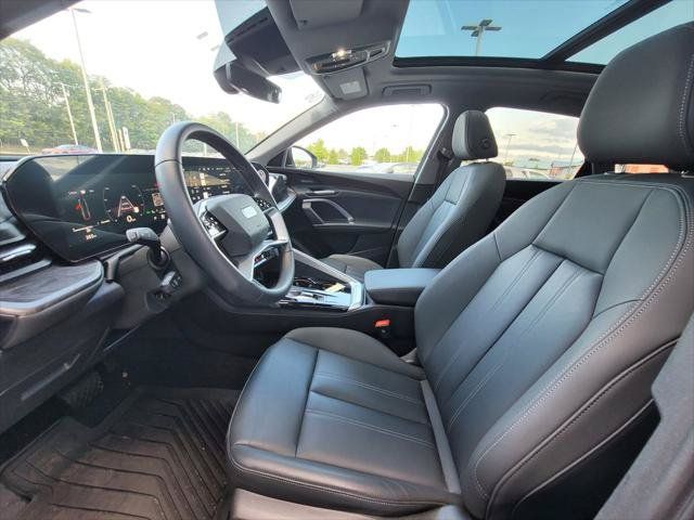 Used 2025 Audi Q5 Premium Plus AWD/4WD image 14
