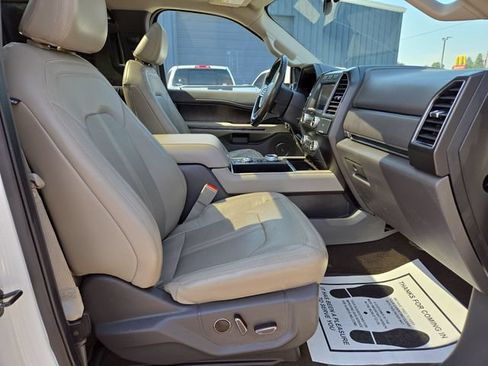 Used 2021 Ford Expedition Max Limited AWD/4WD image 37