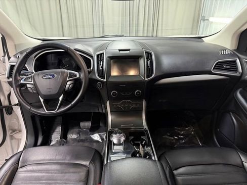 Used 2019 Ford Edge SEL w/ Equipment Group 201A AWD/4WD image 13