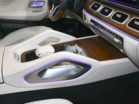 Used 2022 Mercedes-Benz GLE 450 4MATIC image 65