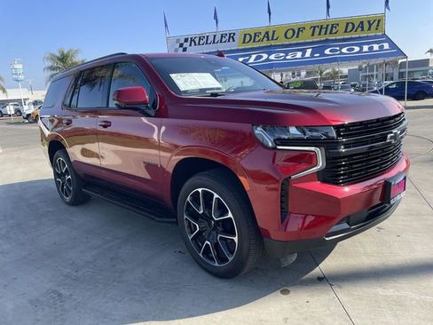 Used 2024 Chevrolet Tahoe RST image 2